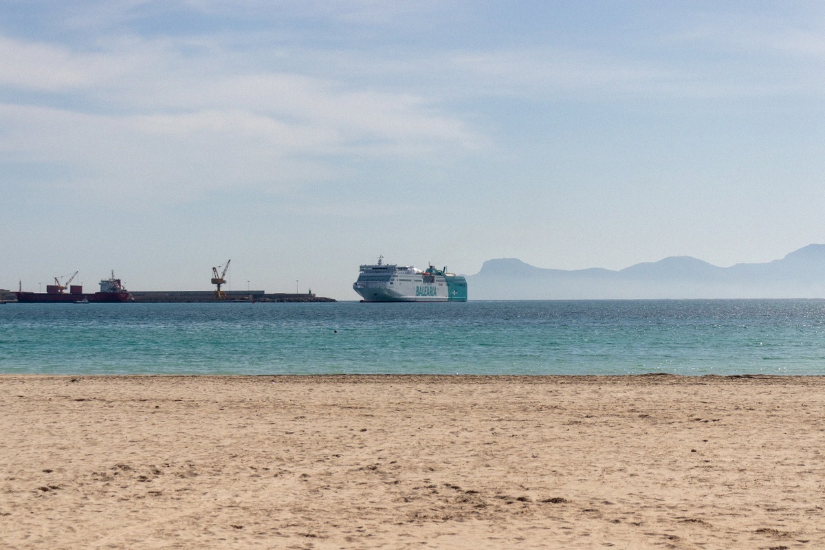 The ferry port and terminal in Alcúdia